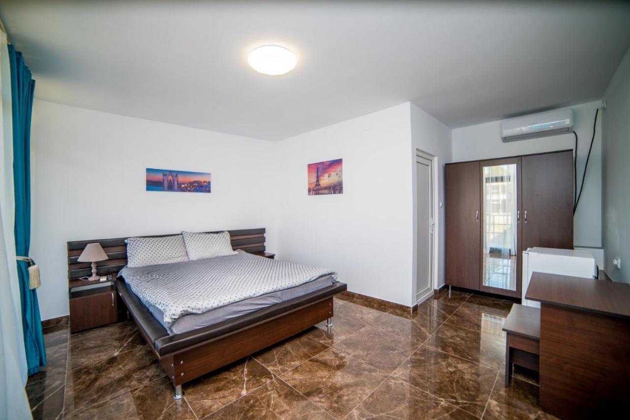 Vila Tributte Neptun Exterior photo